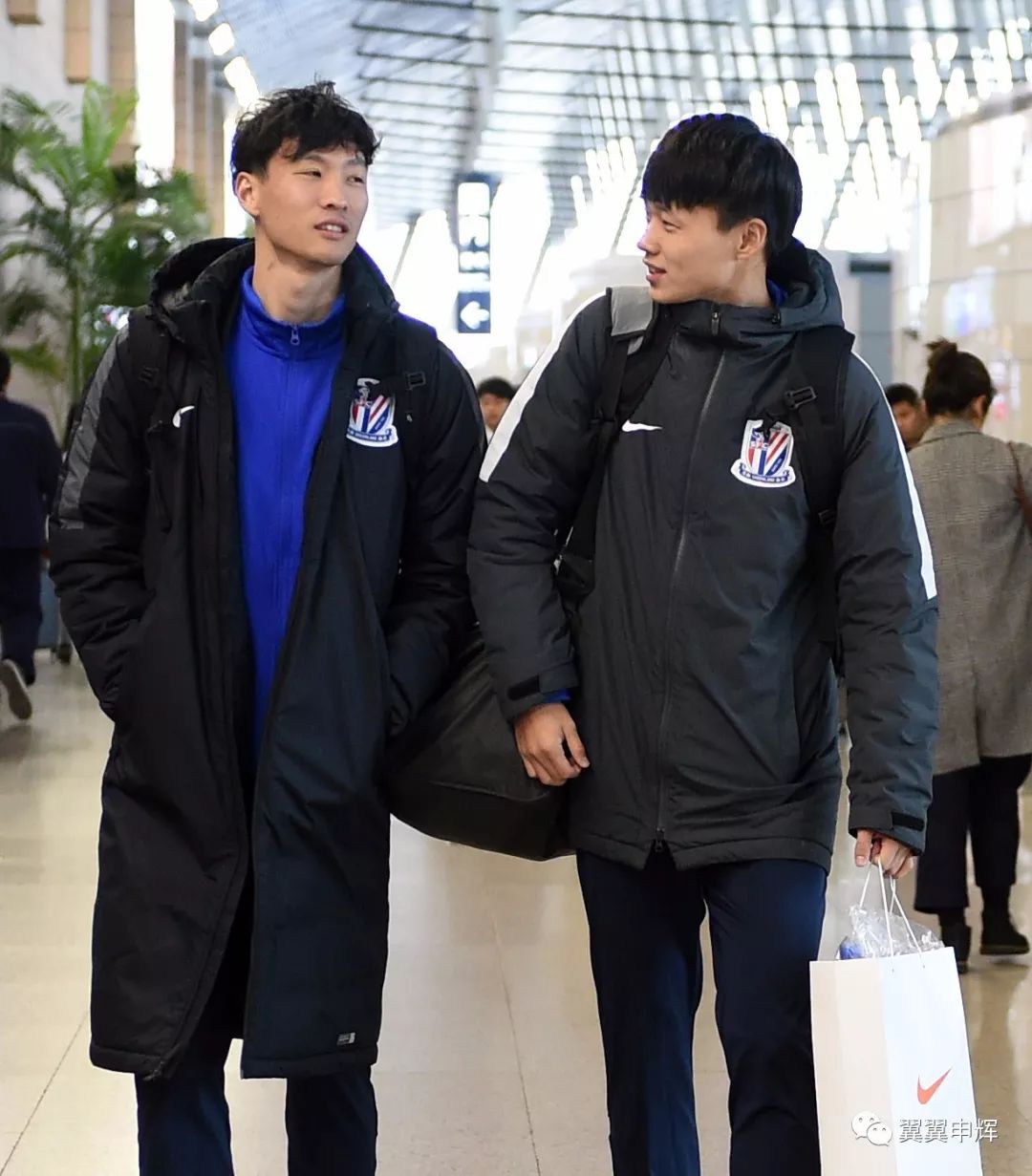 球队拉练提升团队协作，默契配合豪取连胜的简单介绍